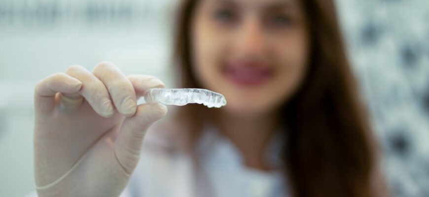 Straighter teeth at an affordable price with Invisalign Cost London